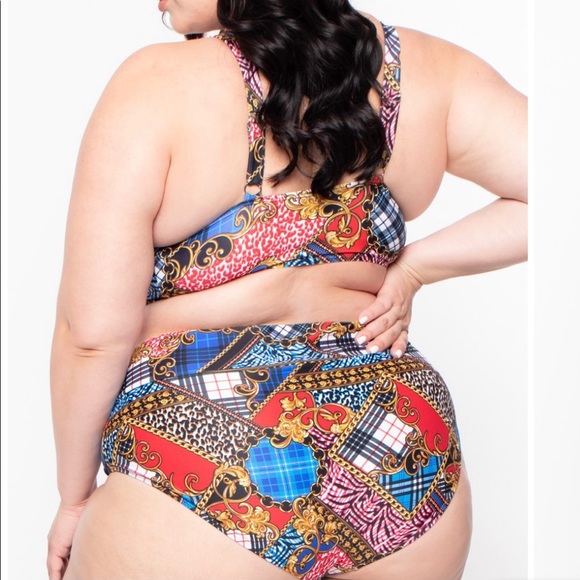 Multi color 2pcs bikini swimsuit - Picture 2 of 3